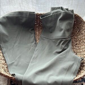 Lululemon Olive Green Women's Pants